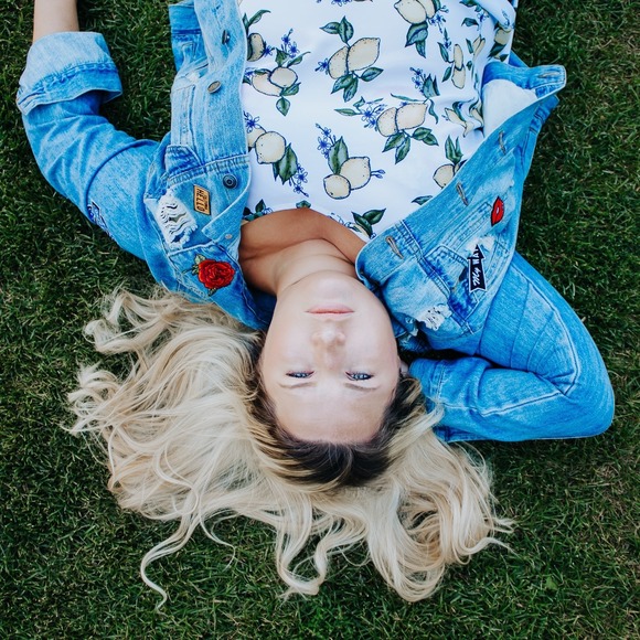 Meet your Posher, Ciára - Picture 1 of 1